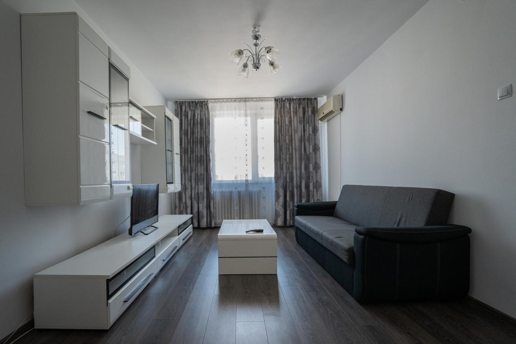Apartament M & S Bucharest Exterior photo